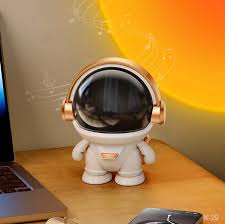     PARLANTE ASTRONAUTA BT CON LUCES